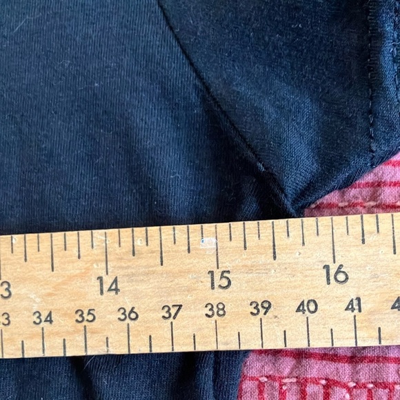 Calgary Flames Women’s Adidas Black Cotton T-Shirt - Picture 4 of 10